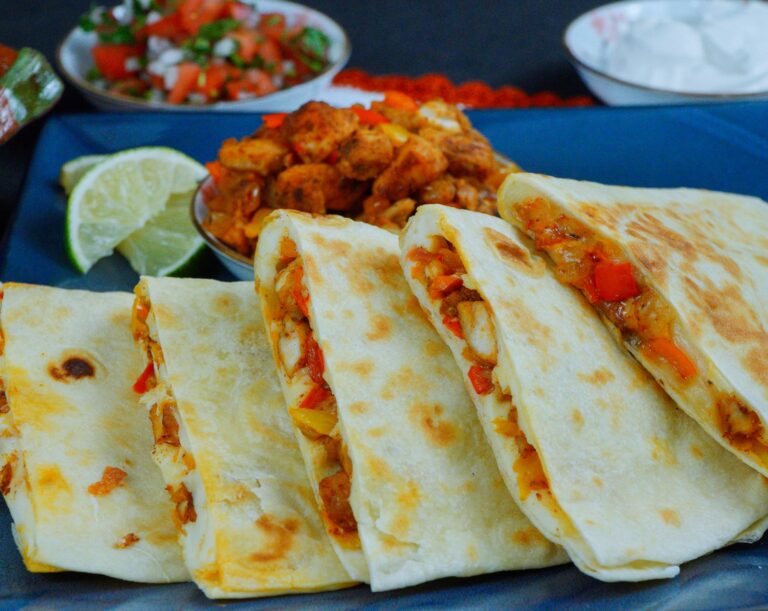 Juicy Chicken quesadillas served in a plate