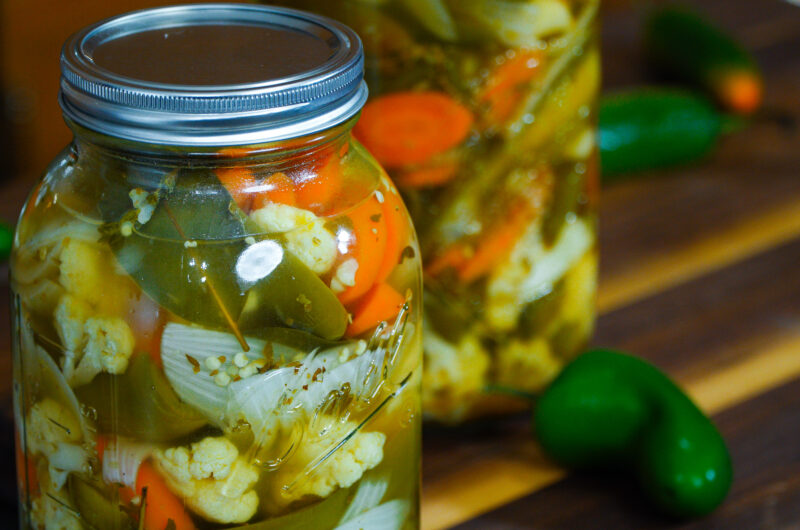 Pickled Jalapeños/Escabeche Recipe 