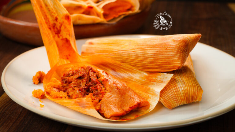 Red chicken tamales