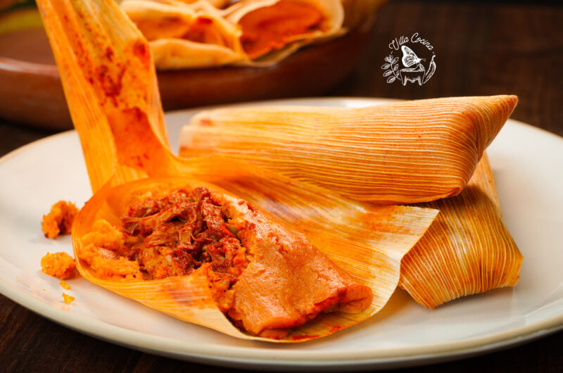 Red chicken tamales 