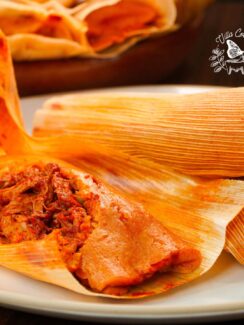 Red chicken tamales