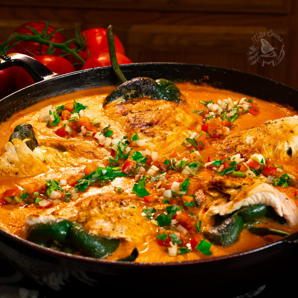 Here is a pot with a simplified Chiles rellenos recipe. The chiles are wrapped in a thin layer of chicken breast. 