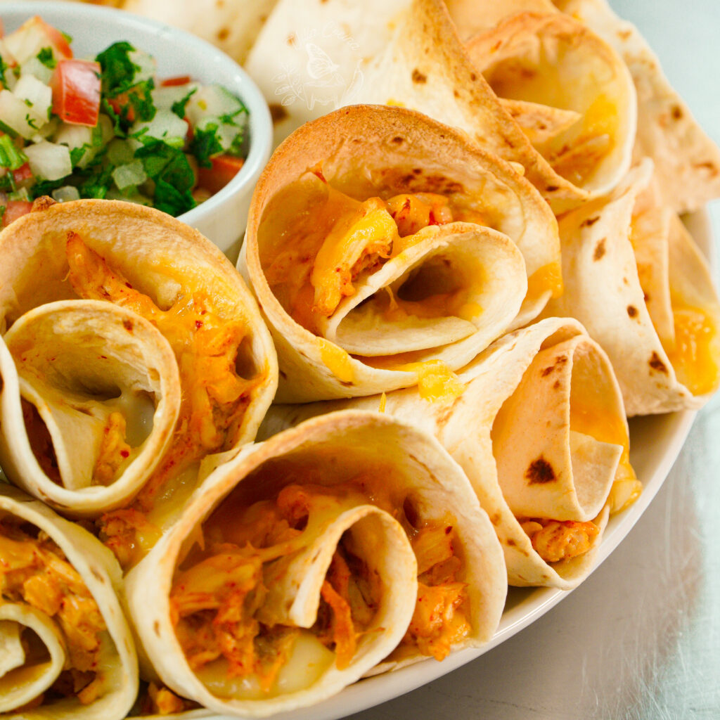 Chicken quesadilla rings Mexican appetizer.