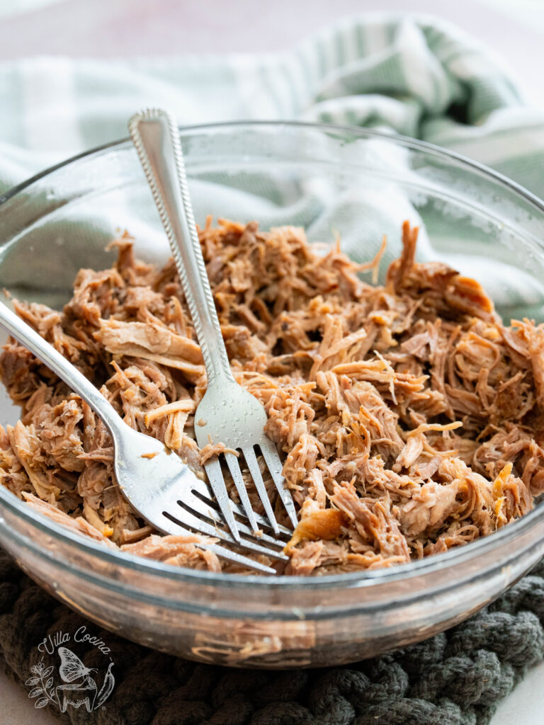 Shredded pork meat