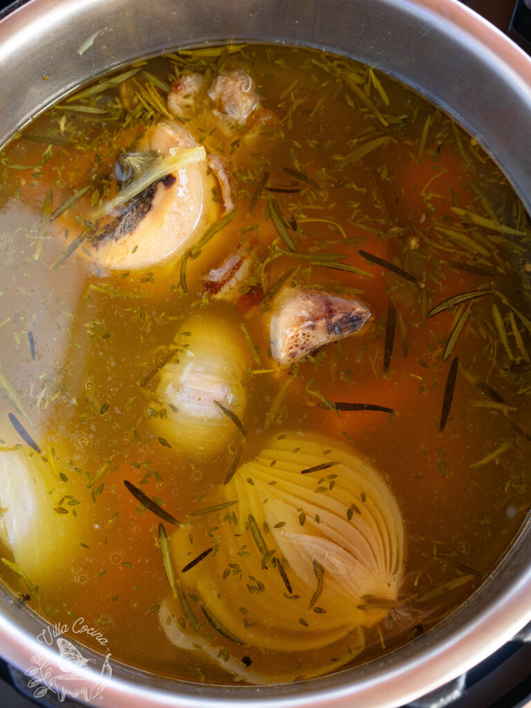 cooked bone broth 