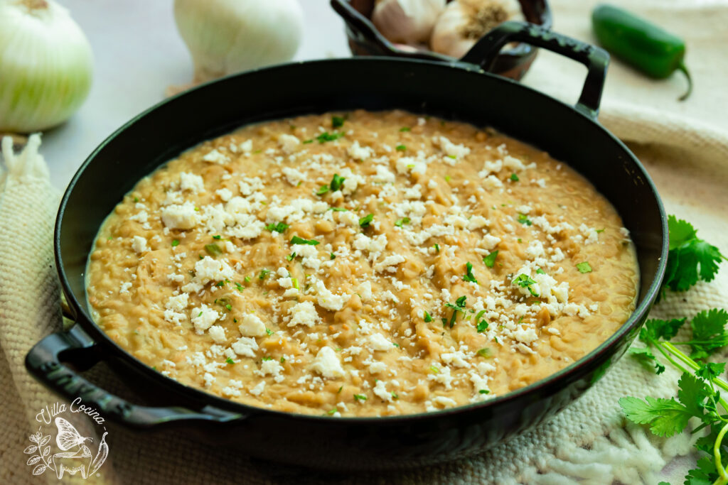 Homestyle refried beans display 