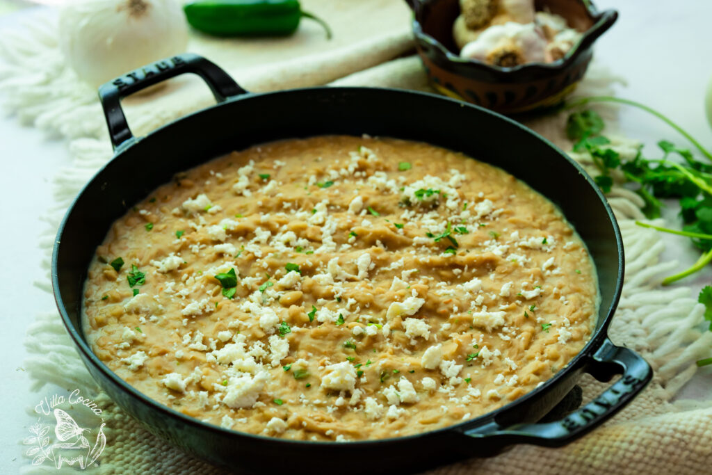 Homestyle refried beans display