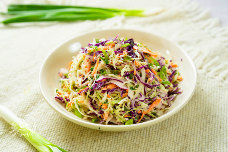 Fresh and Creamy Coleslaw