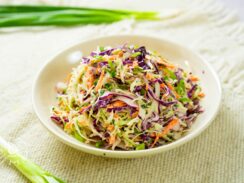 Fresh and Creamy Coleslaw