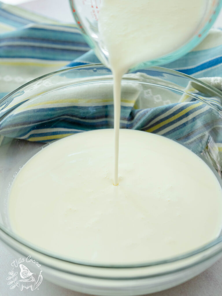 Heavy cream and buttermilk - Mexican Crema 