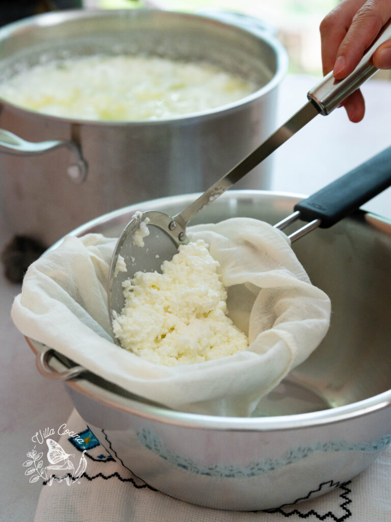 Queso Fresco - strain curds