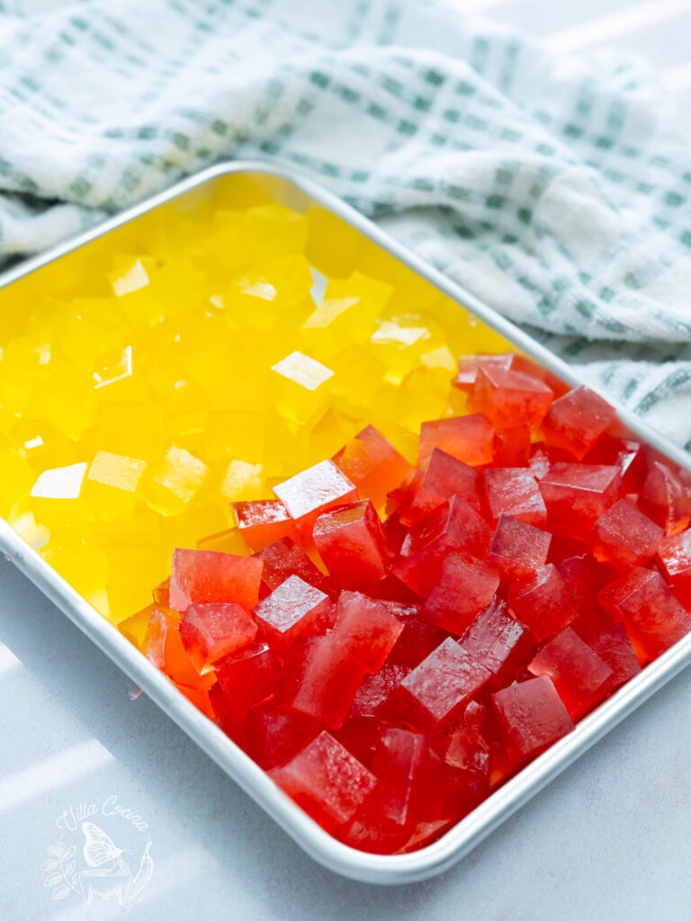 Cubed fruit jello