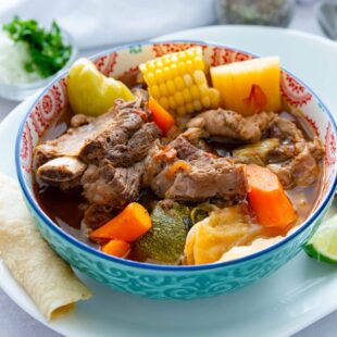 Instant Pot Caldo de Res