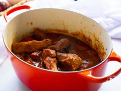 Pork Ribs in Salsa Roja