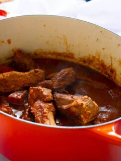 Pork Ribs in Salsa Roja