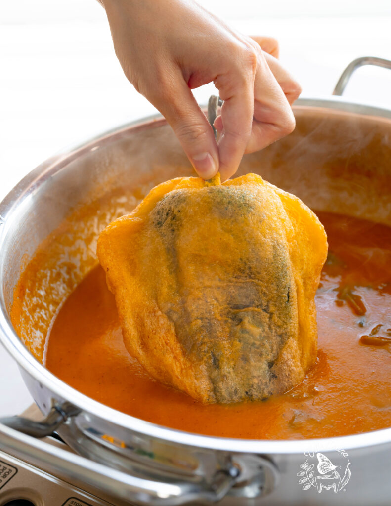 Adding Chile Relleno to Salsa