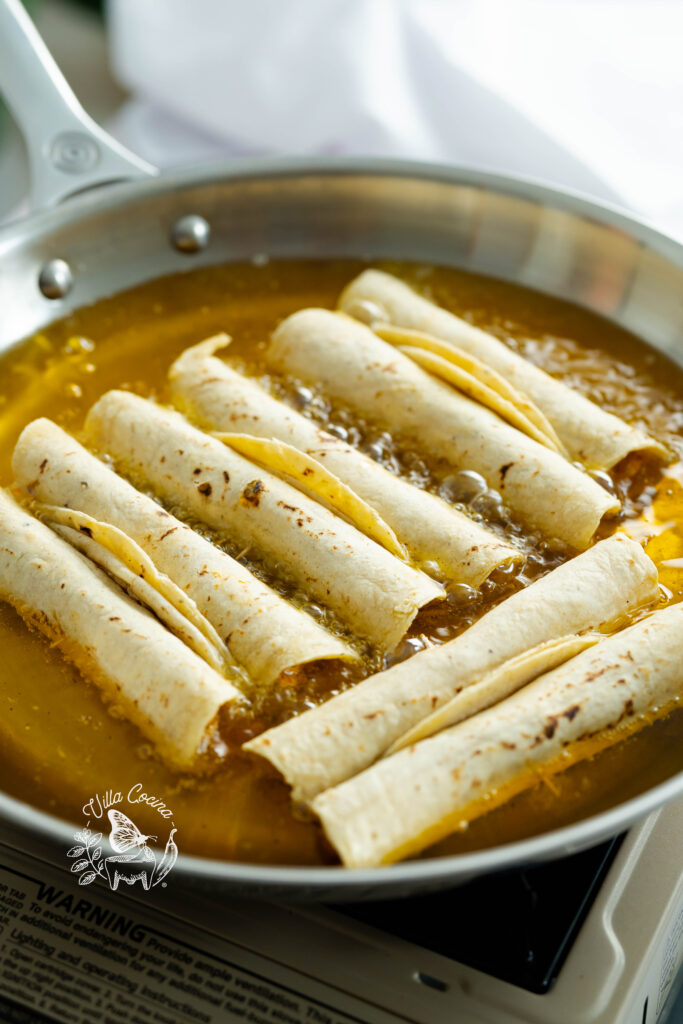 Frying Chicken Taquitos - Villa Cocina