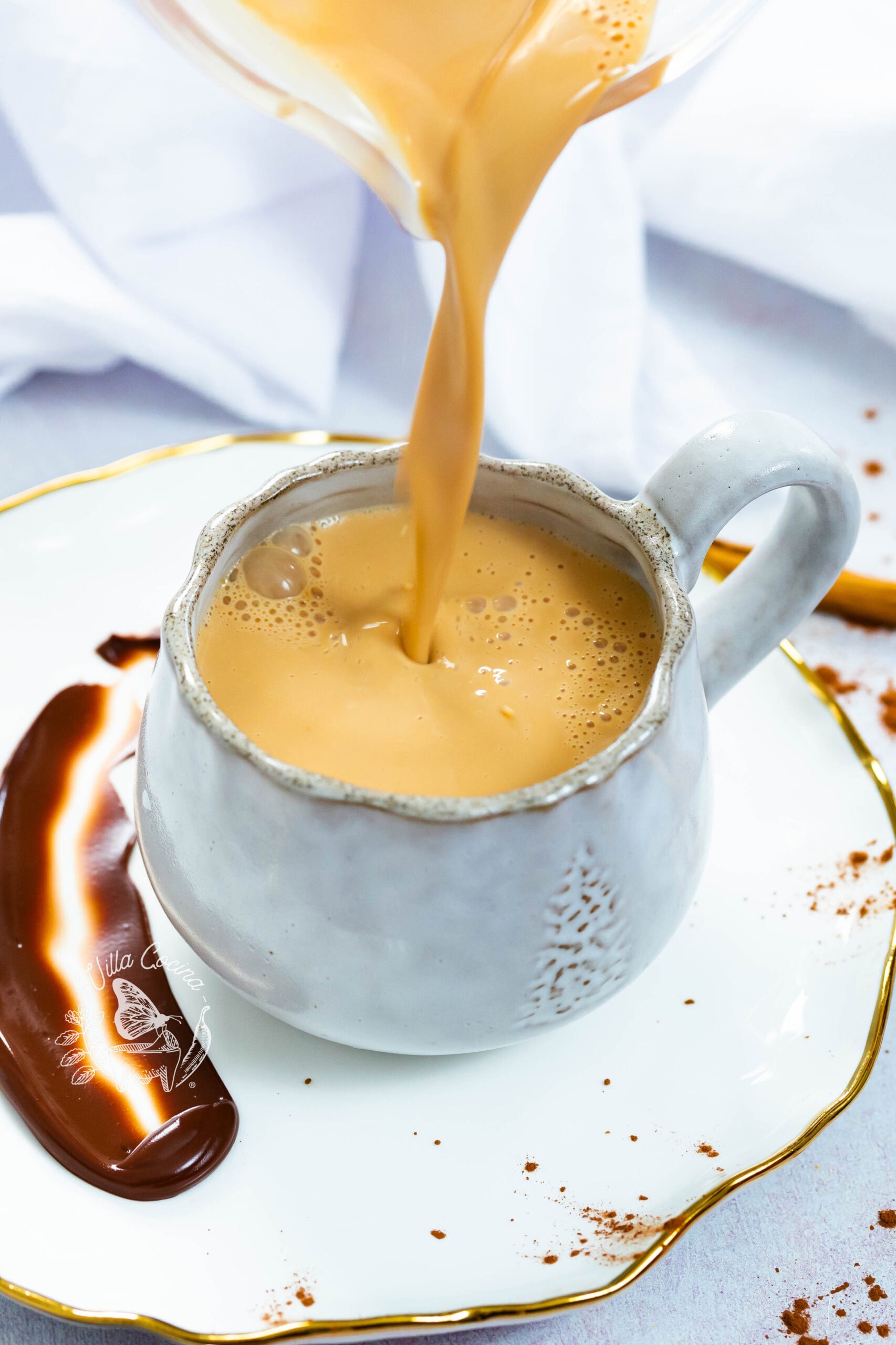 Atole de Cafe being served 