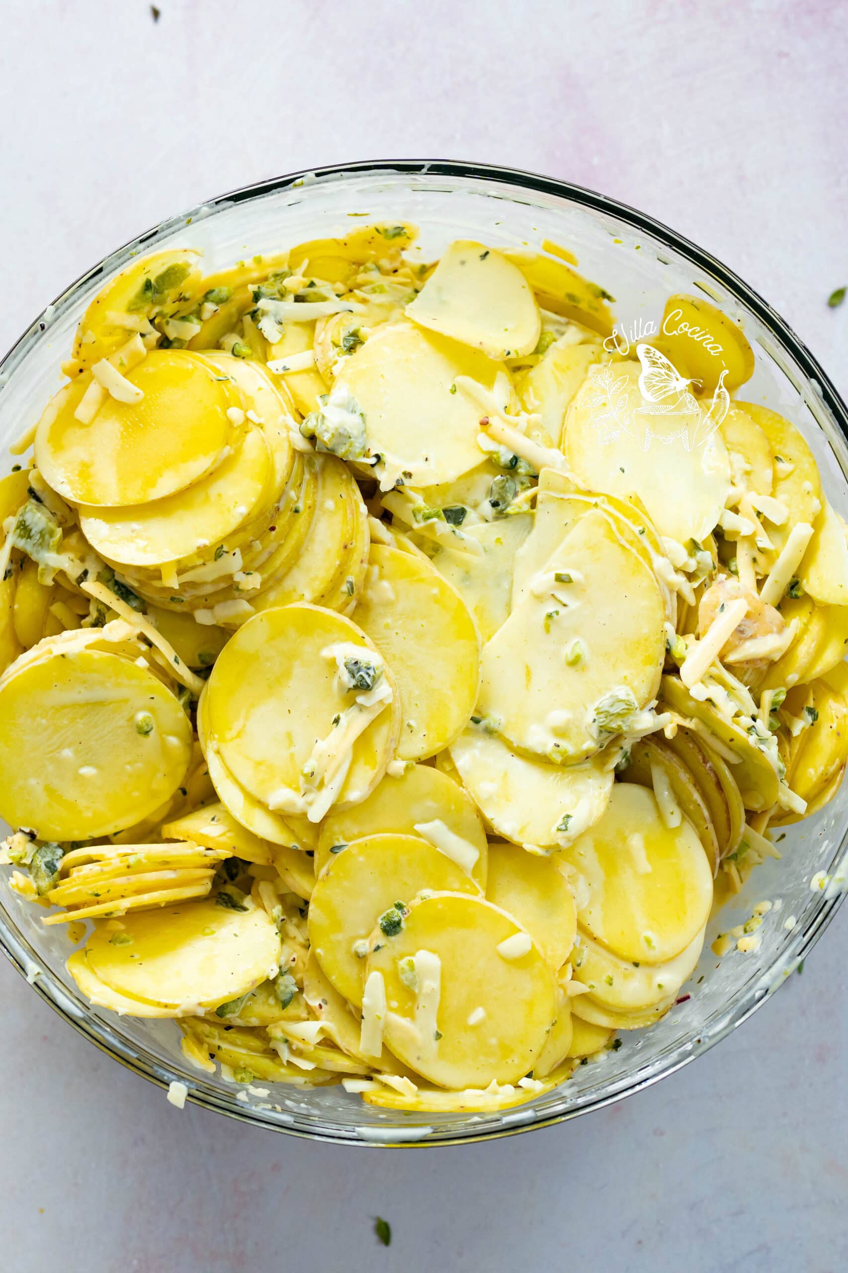 Potatoes mixed with the cream mixture