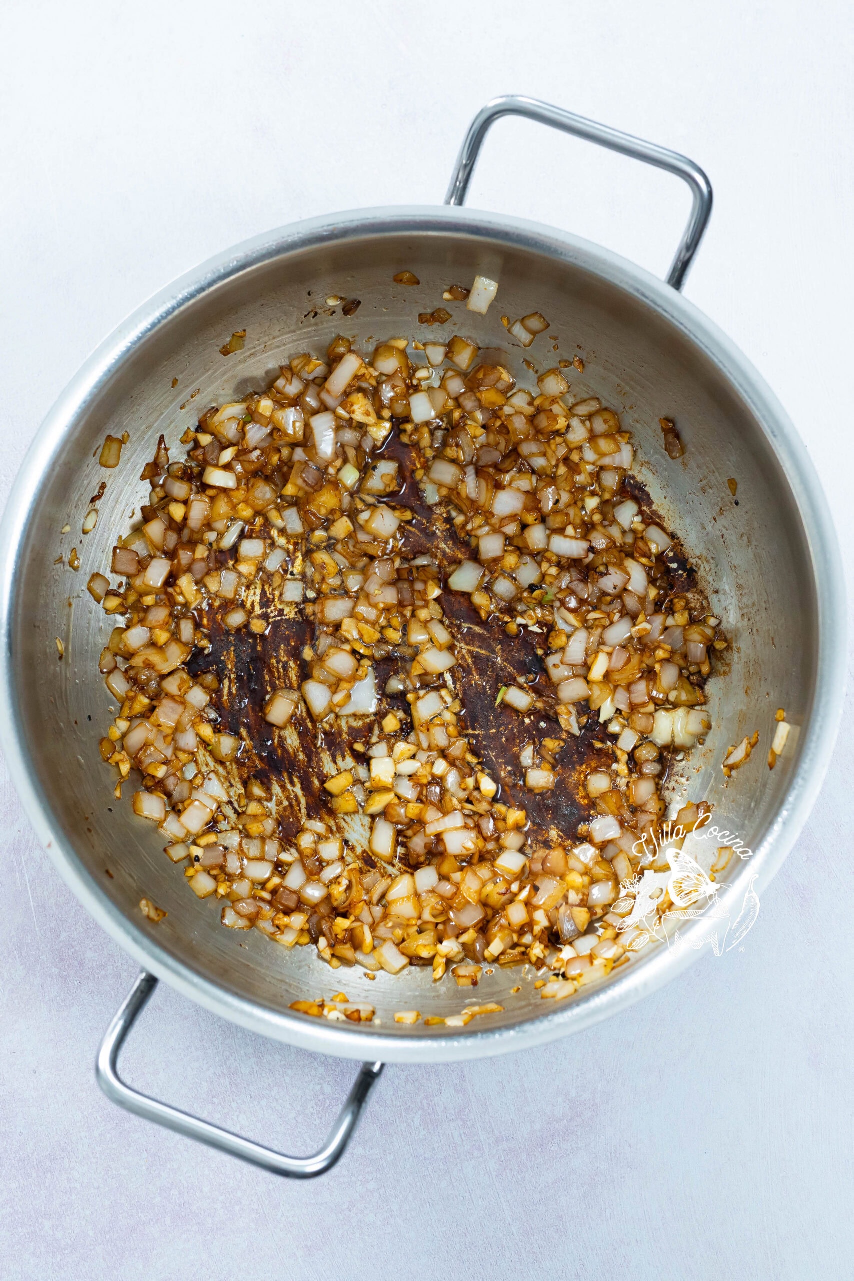 Saut&eacute;ing Onion and Garlic 