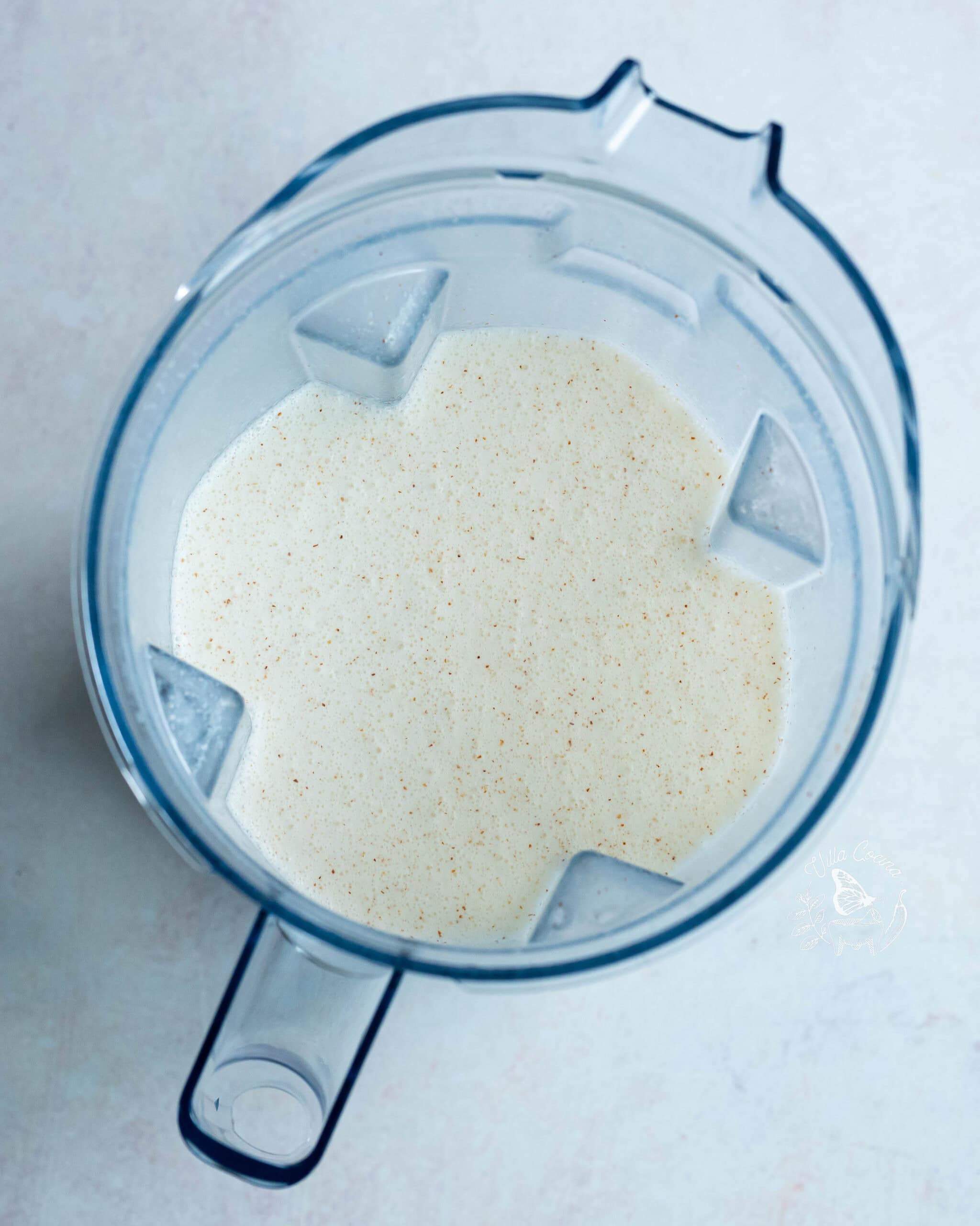 Blended almonds with milk